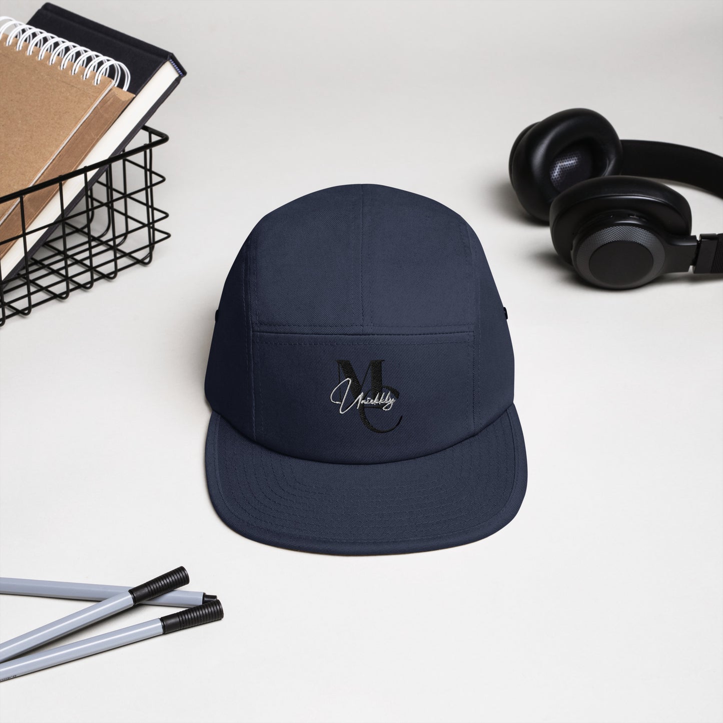 Uniekkly Me Elite Five Panel Cap (Blk/Wht)