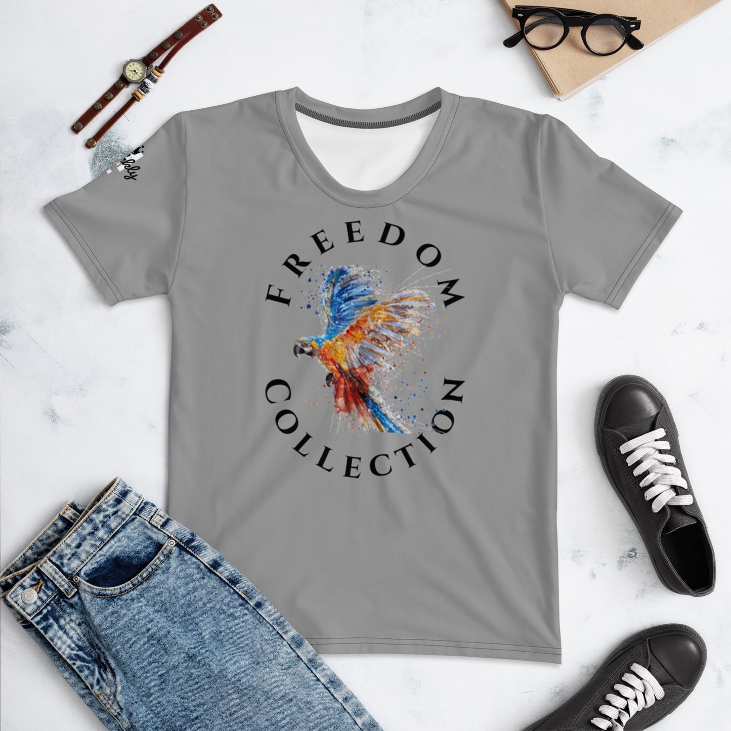 Uniekkly Me Freedom Women's T-shirt - Gray